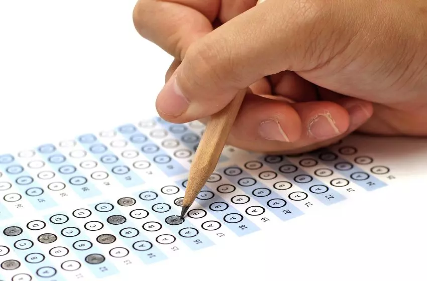 Begini Cara Menghitung Skor IELTS - Kampung Inggris