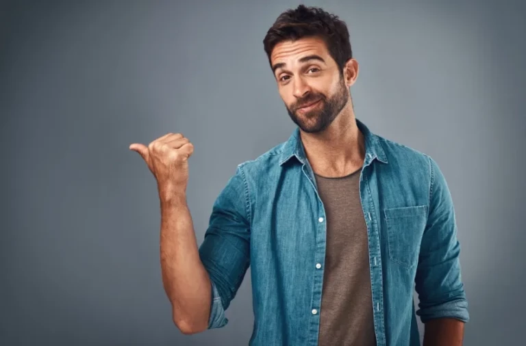 Manakah yang benar antara Check it up, Check it out dan Check this out