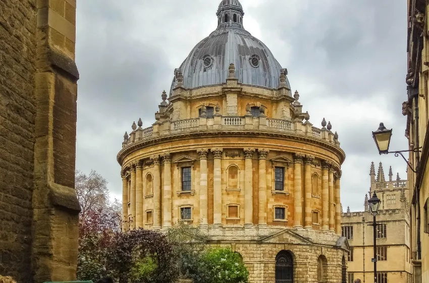 10 Keunggulan Kuliah di Universitas Oxford yang Tidak Dimiliki Kampus Lain